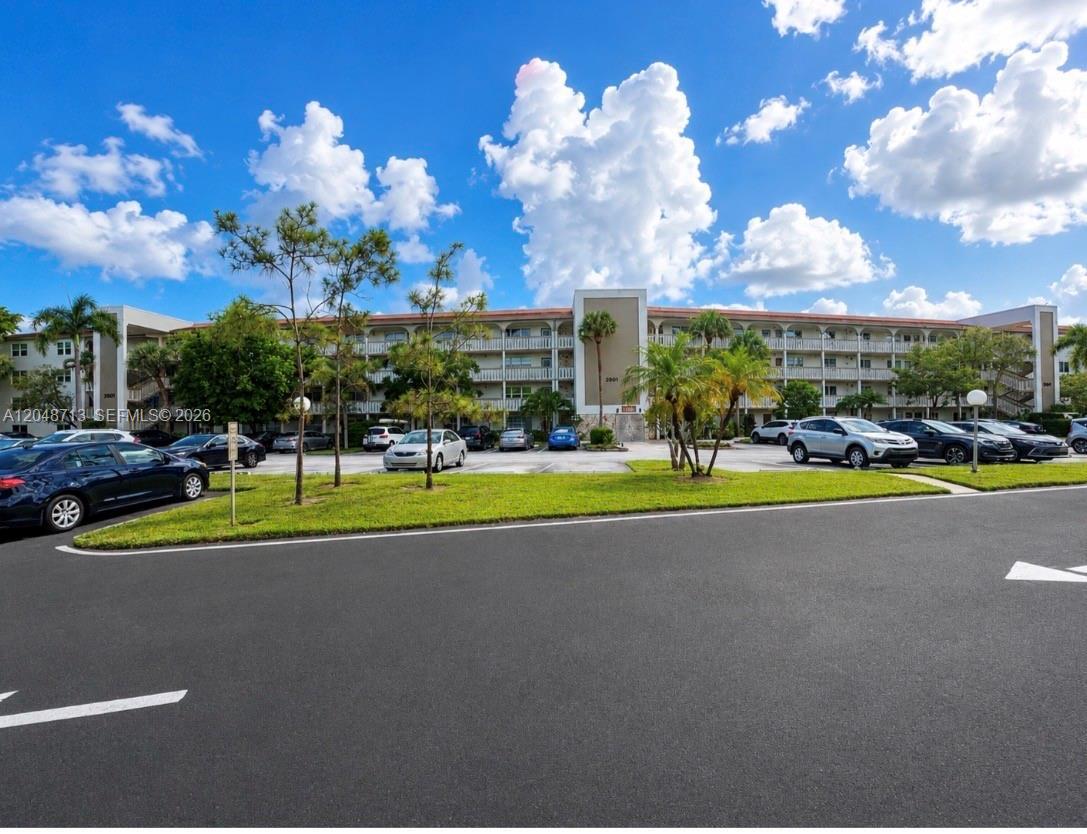 Coconut Creek, FL 33066 photo 3