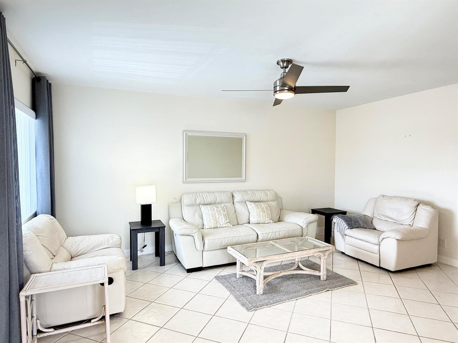 2880 Lake Osborne Drive # 205, FL 33461