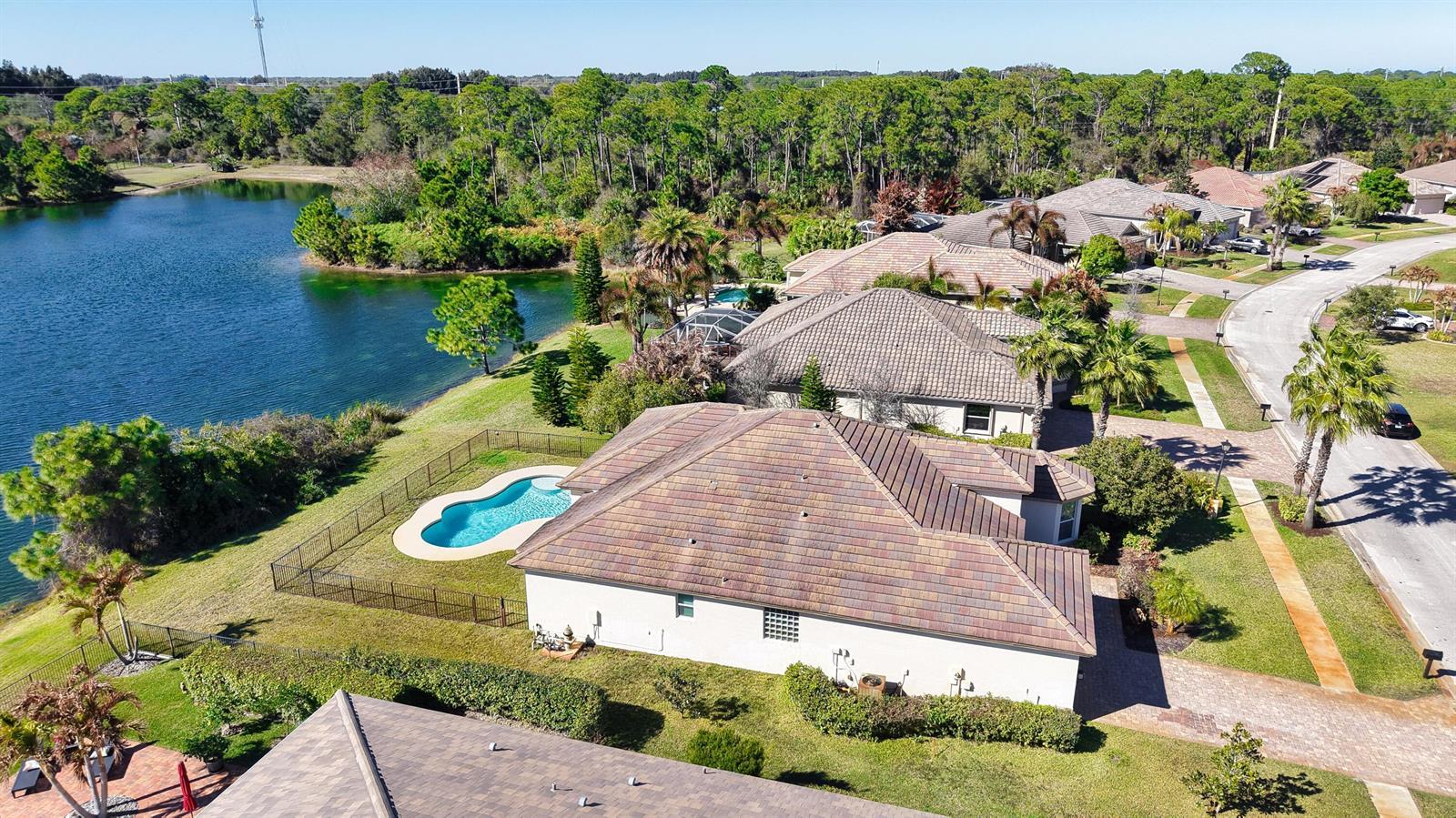 7621 Fieldstone Ranch Square, Vero Beach FL 32967 photo 2