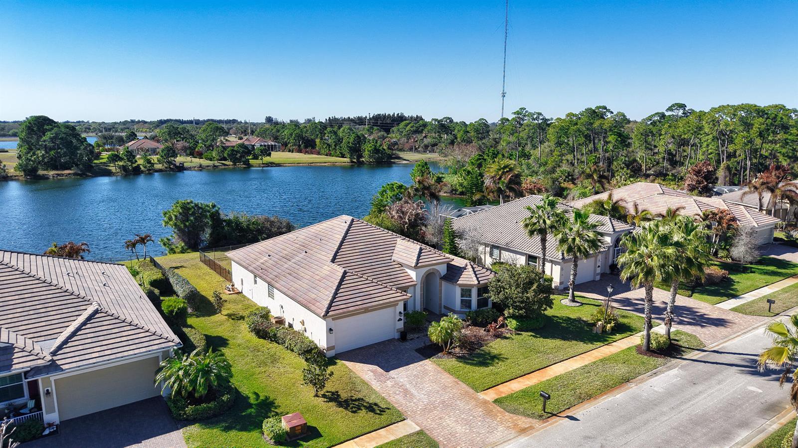 7621 Fieldstone Ranch Square, Vero Beach FL 32967 photo 4