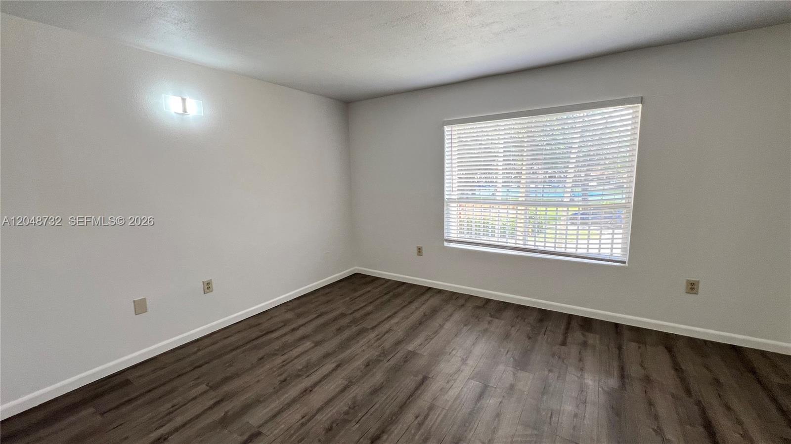 2485 NW 33rd St # 1610, Oakland Park FL 33309 photo 3