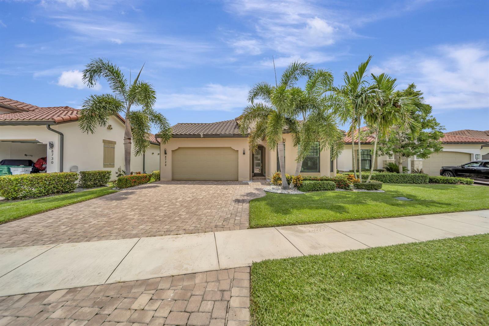 8720 E Baypoint Circle, Parkland FL 33076 photo 4