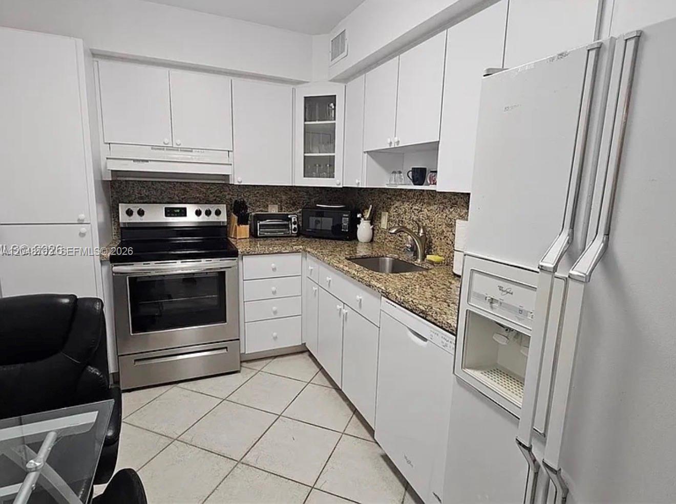 1980 S Ocean Dr # 15K, Hallandale Beach FL 33009 photo 3