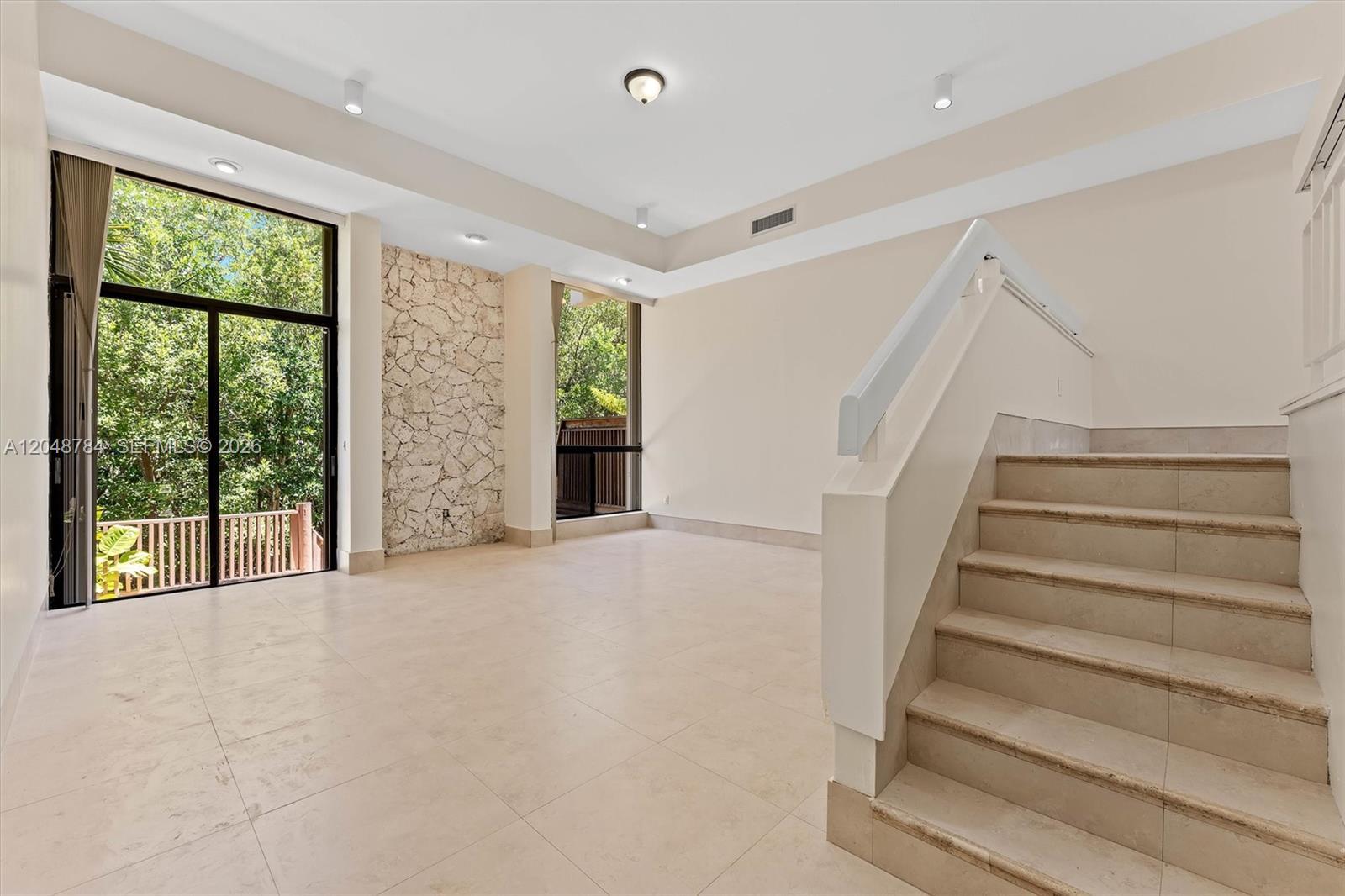 2525 NE 135th St # 2525, North Miami FL 33181 photo 5