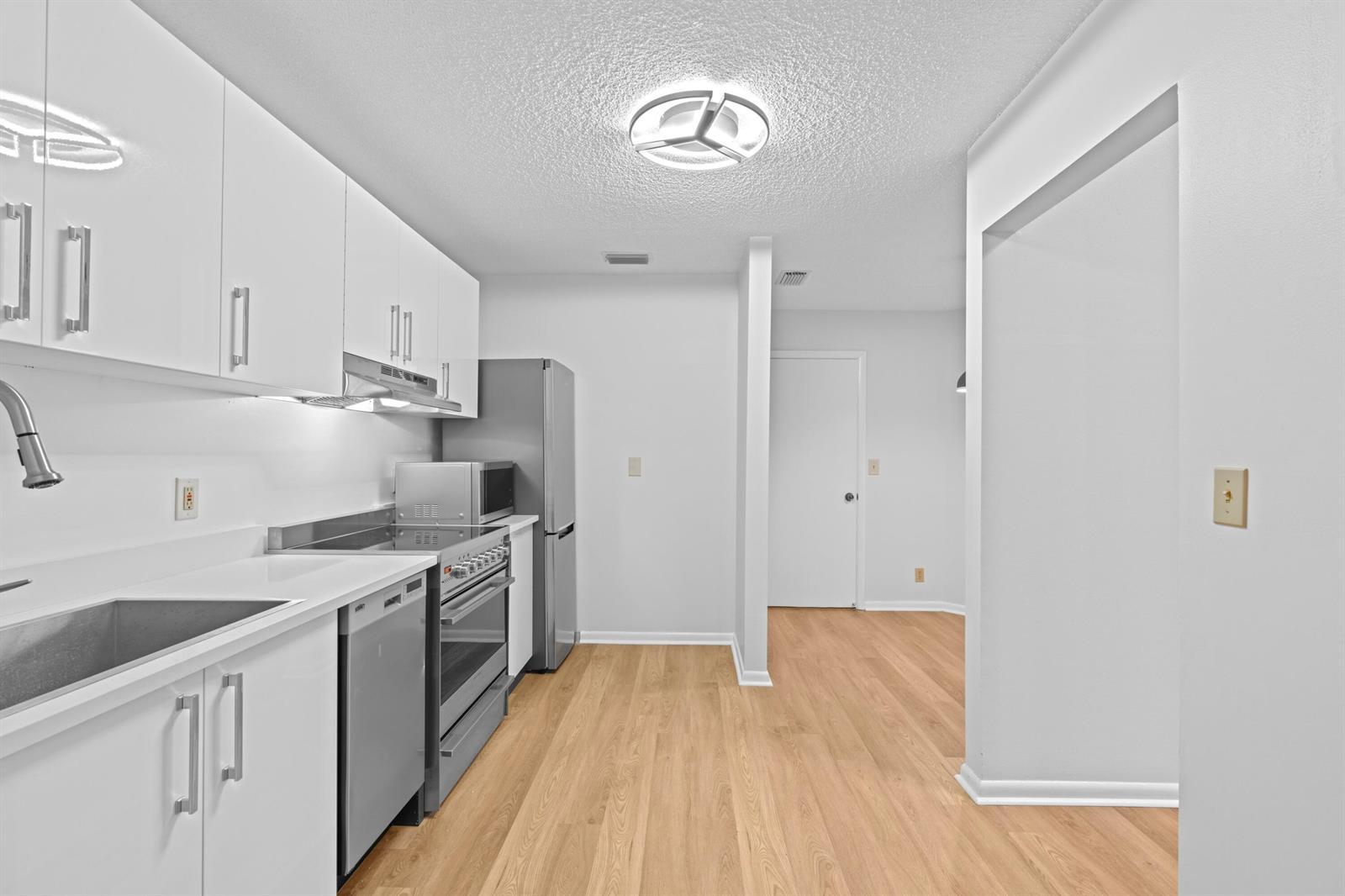 1410 Ocean Dunes Circle, Jupiter FL 33477 photo 5