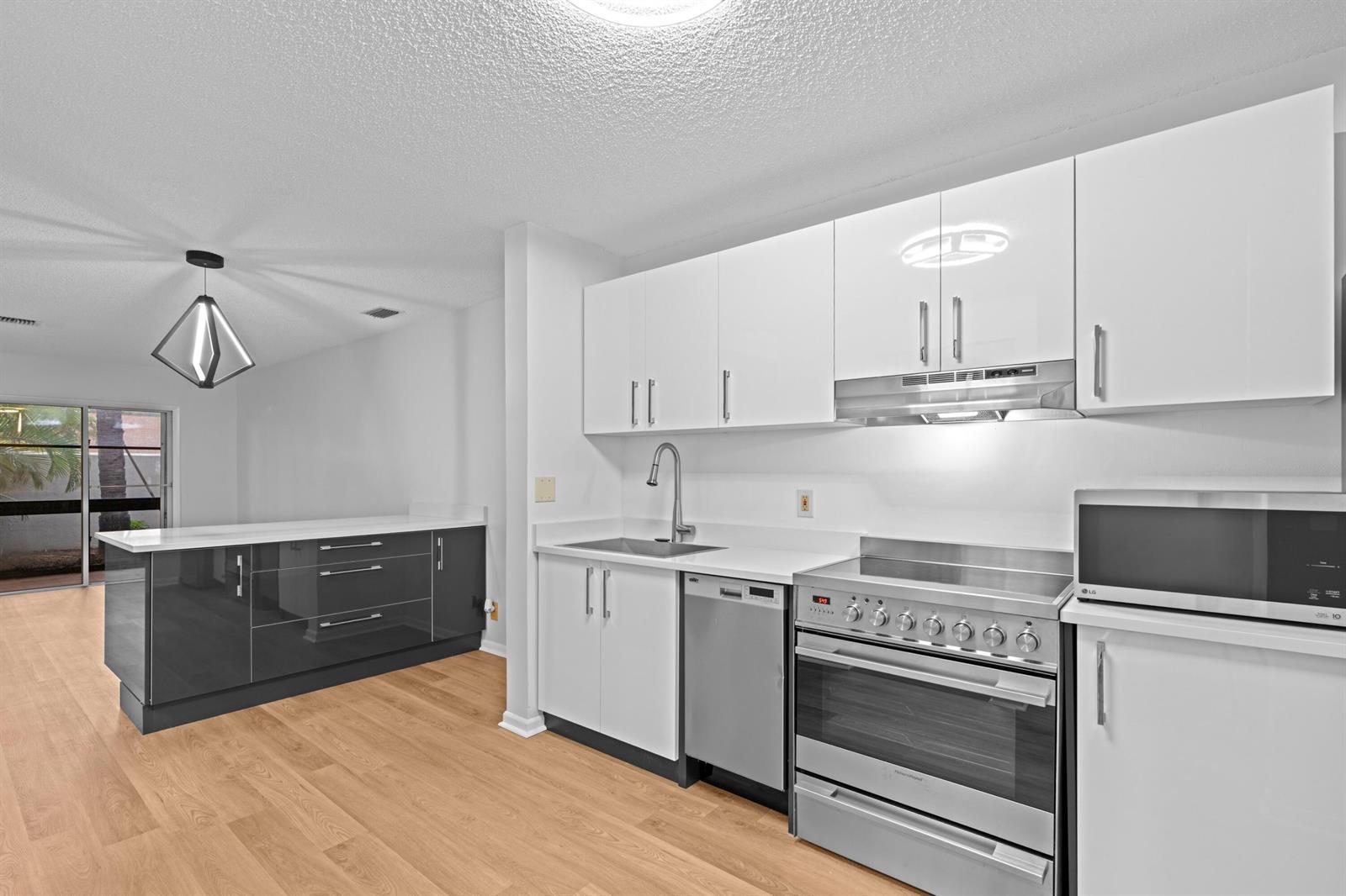 1410 Ocean Dunes Circle, Jupiter FL 33477 photo 4