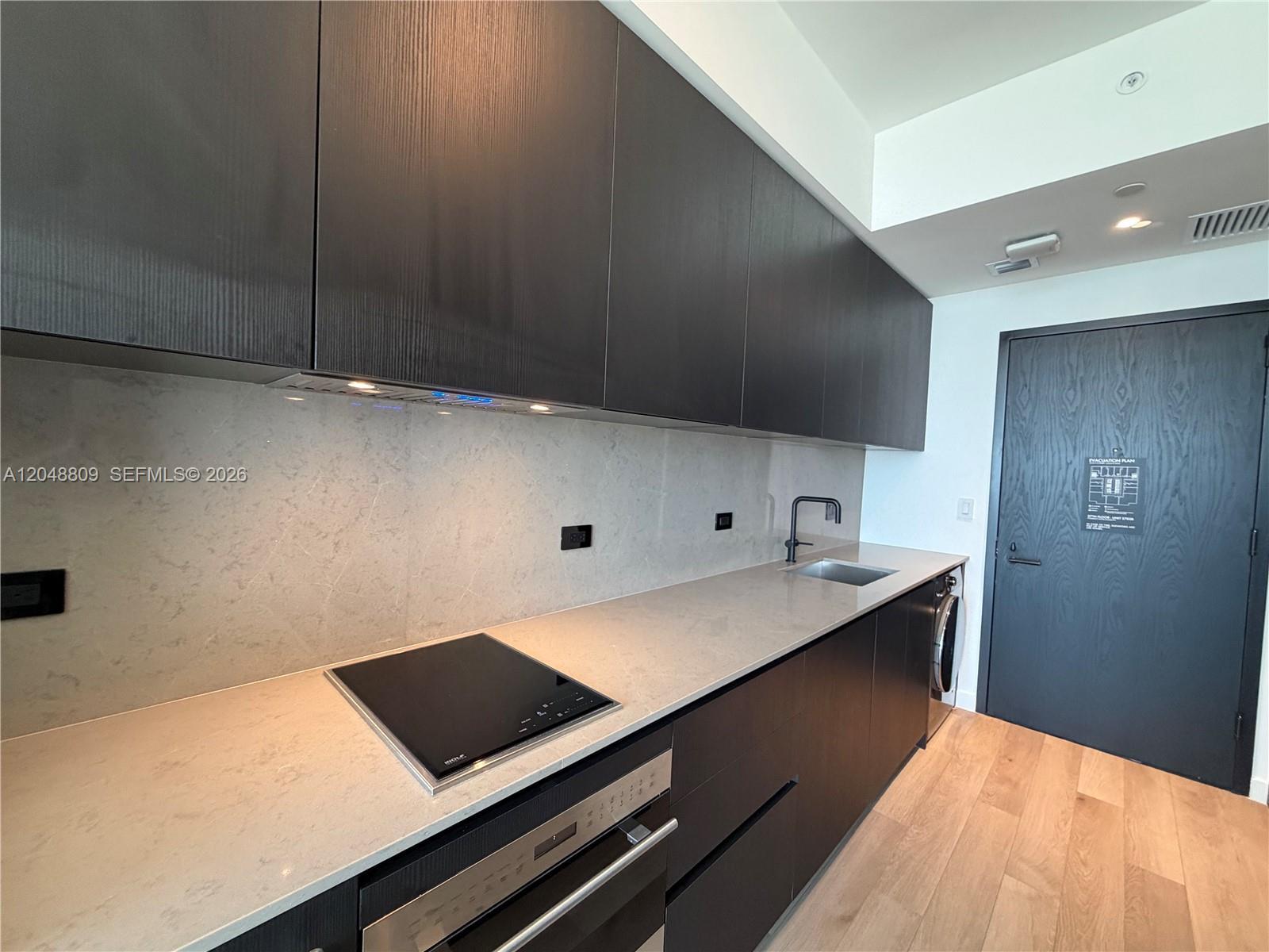 20 NE 11th # 2703, Miami FL 33132