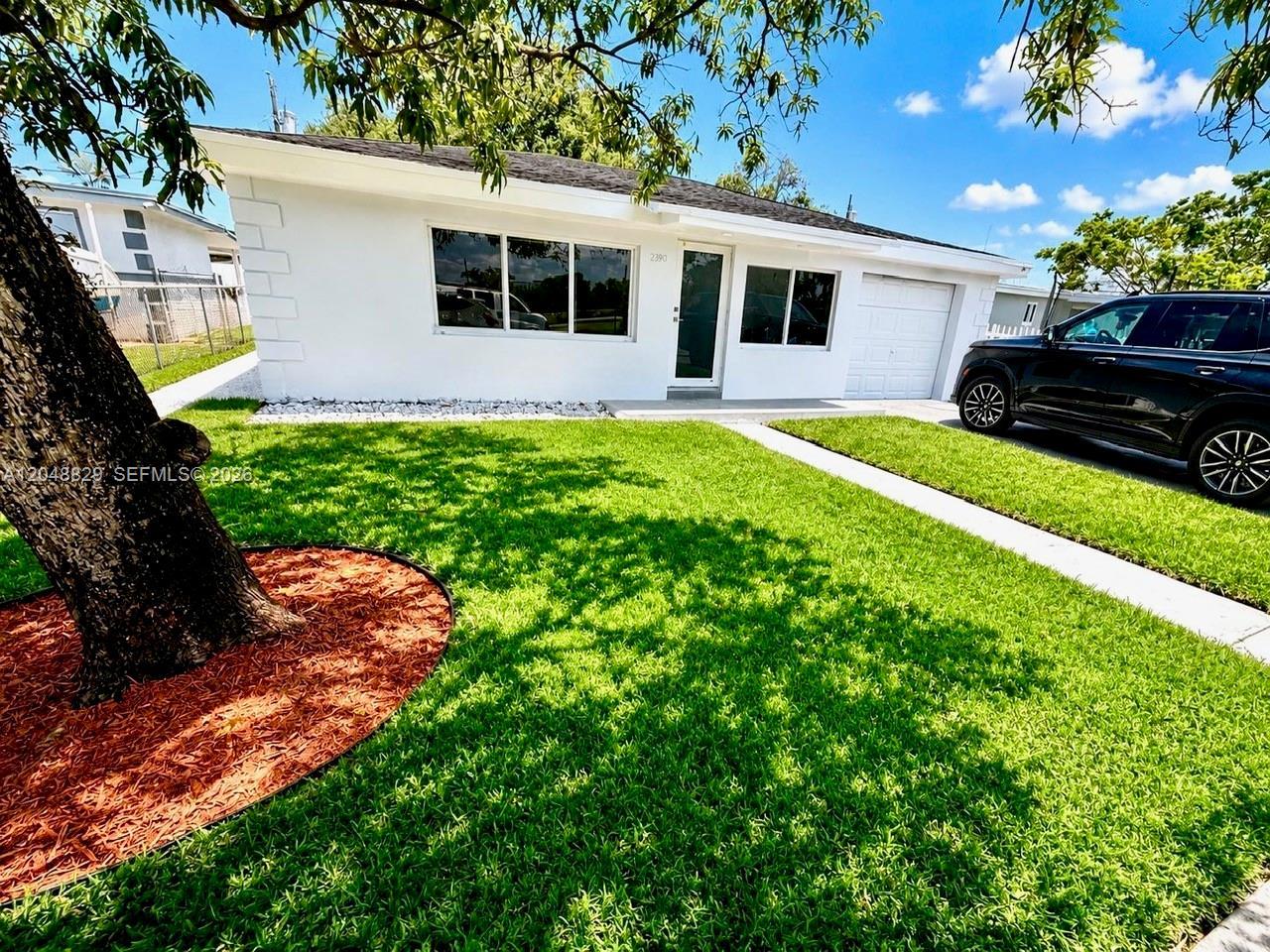 2390 Service Rd, Opa-Locka FL 33054
