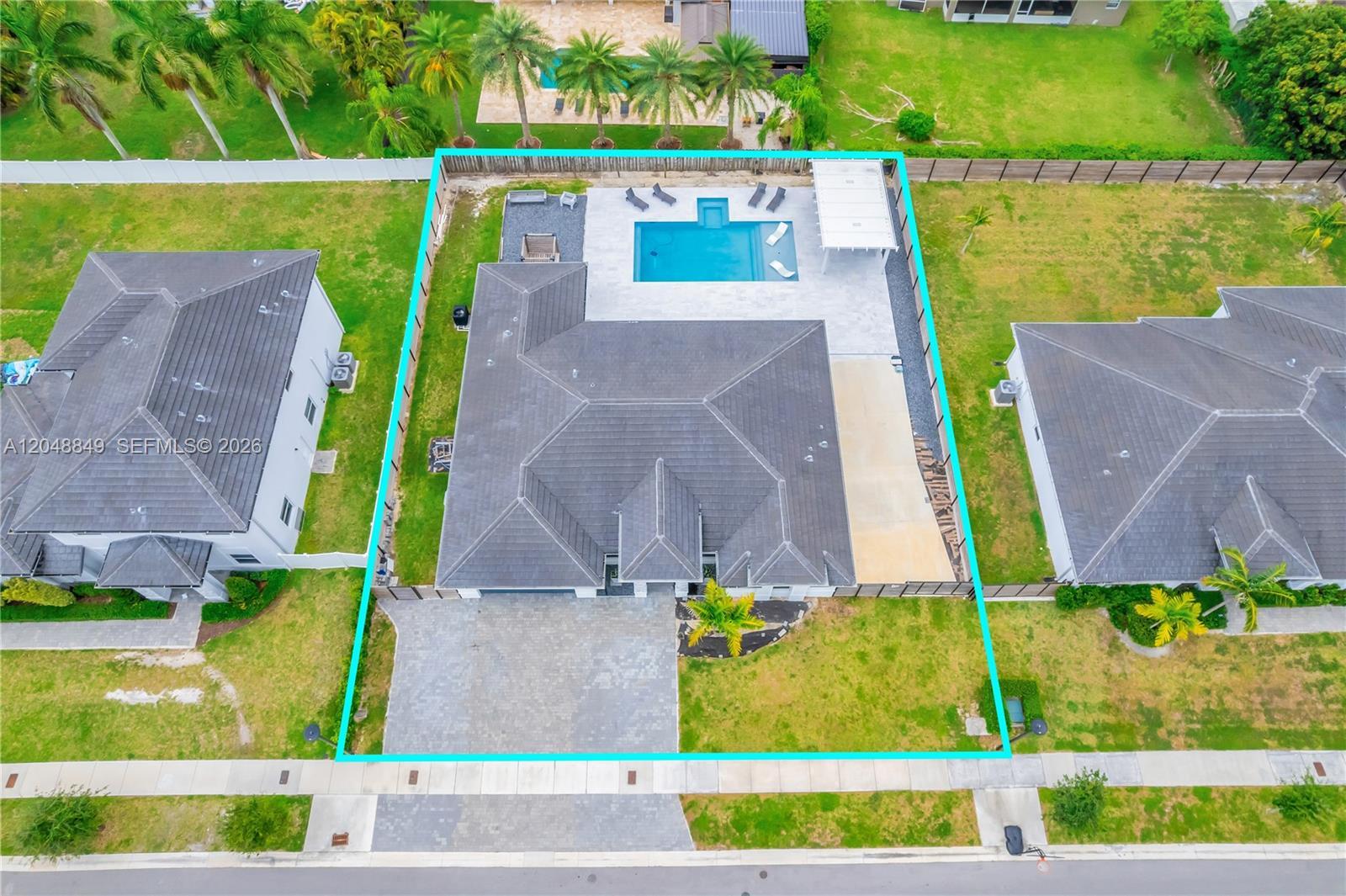 21100 SW 127th Pl, Miami FL 33177 photo 4