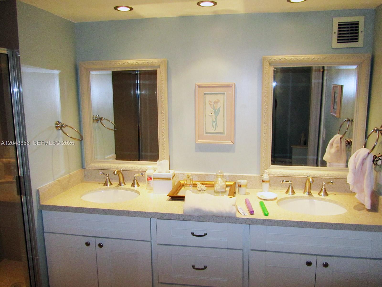 1833 S Ocean Dr # 911, Hallandale Beach FL 33009 photo 2