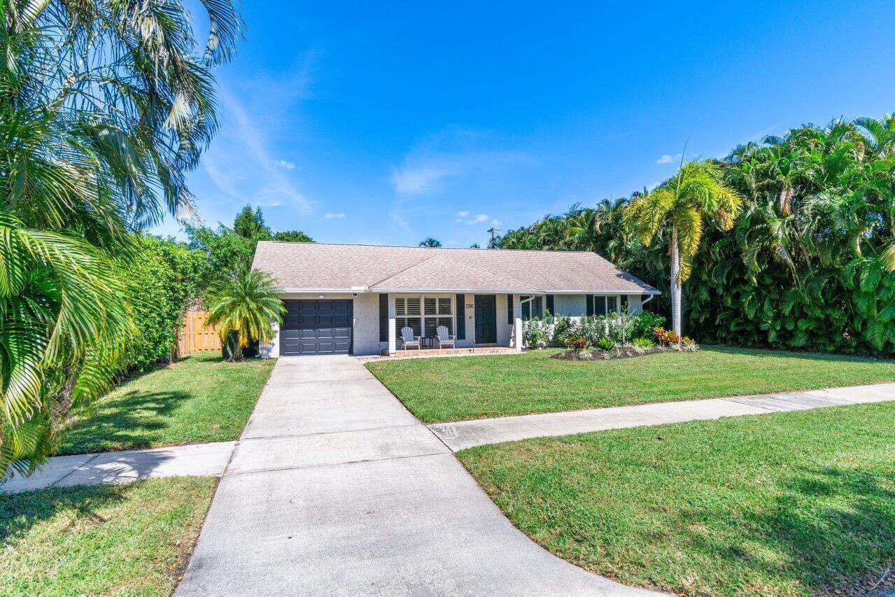 1315 Fulmar Drive, Delray Beach FL 33444 photo 2