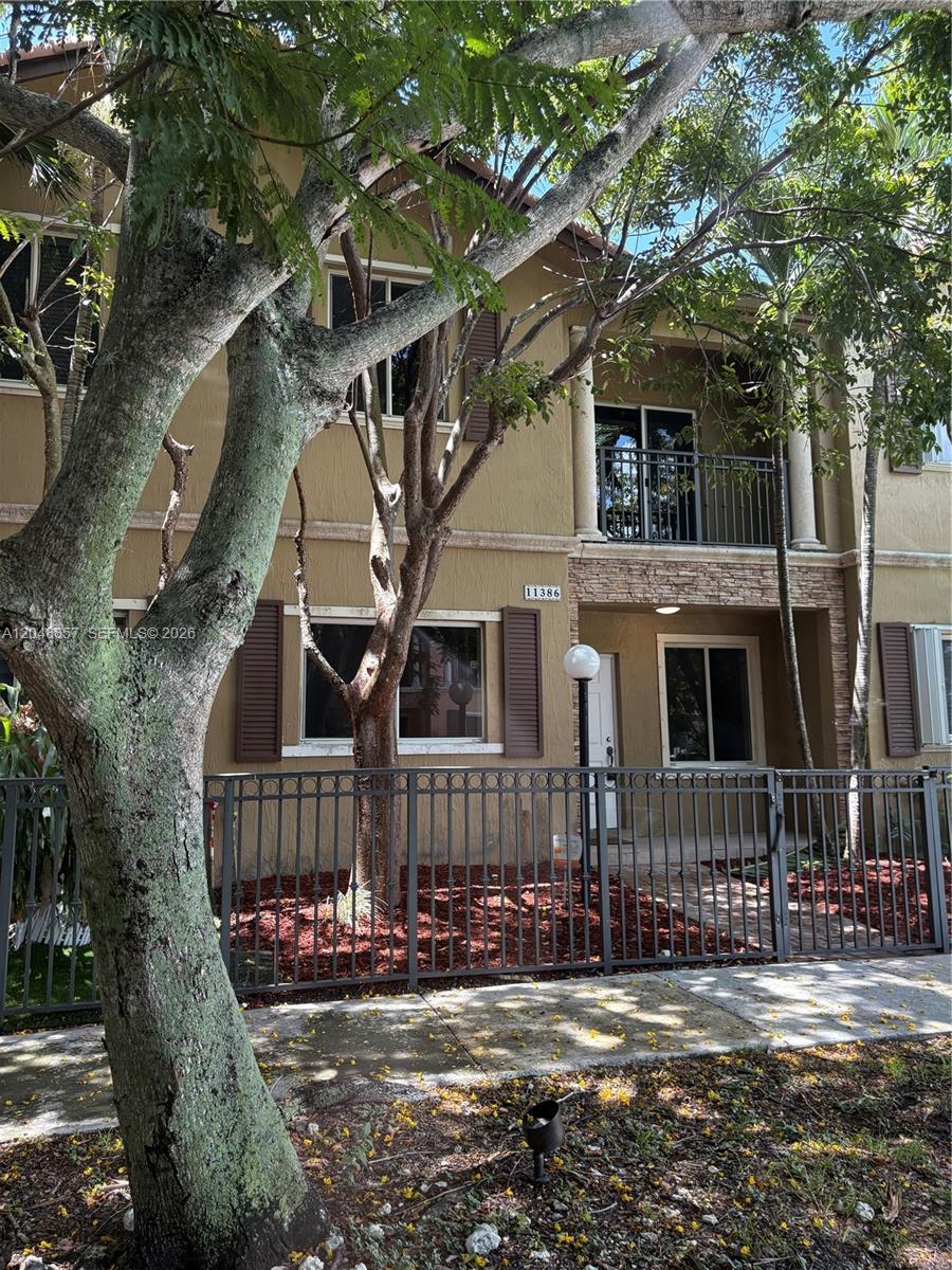 11386 SW 230th Ter # 11386, Miami FL 33170
