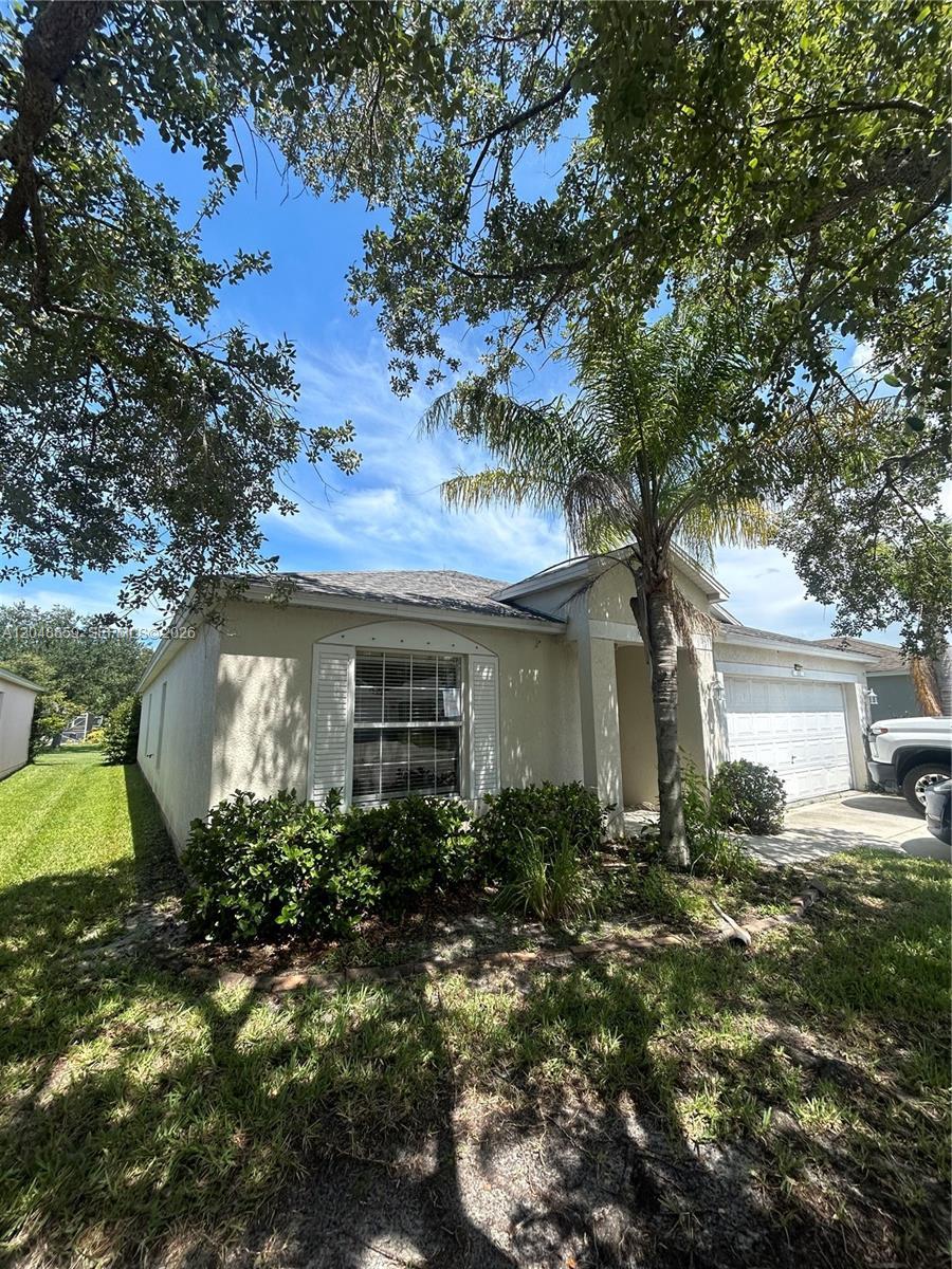 1112 W 13th Sq, Vero Beach FL 32960