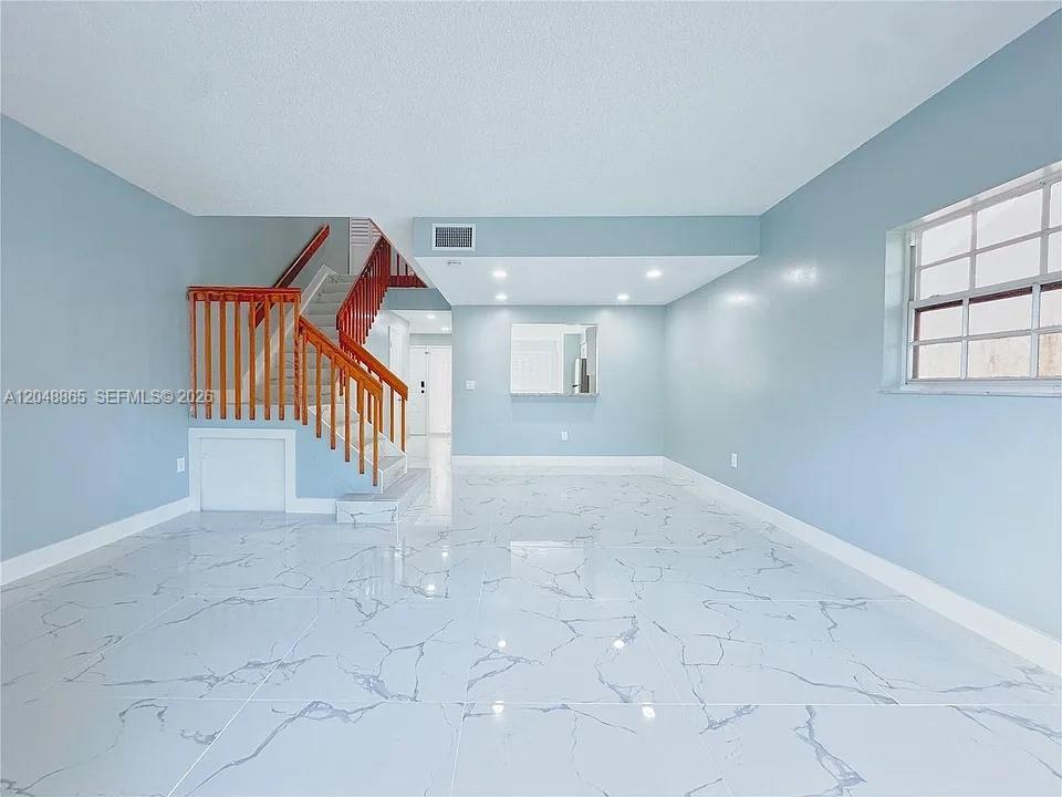 10014 Hammocks Blvd # 4, Miami FL 33196 photo 4