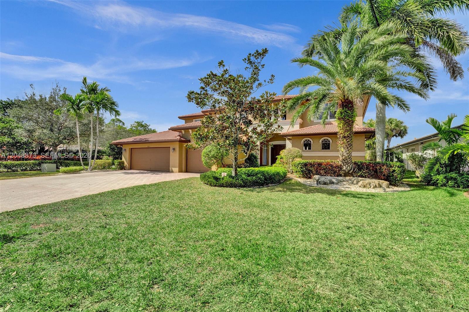 7607 NW 127th Mnr, Parkland FL 33076 photo 2