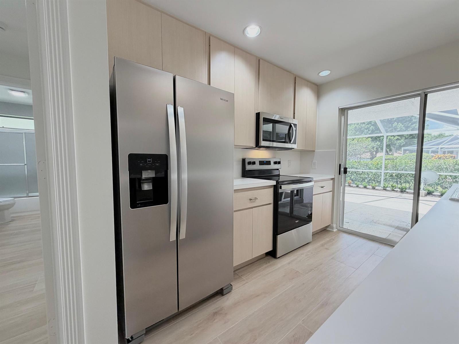 6104 Red Oak Court, Palm Beach Gardens FL 33410