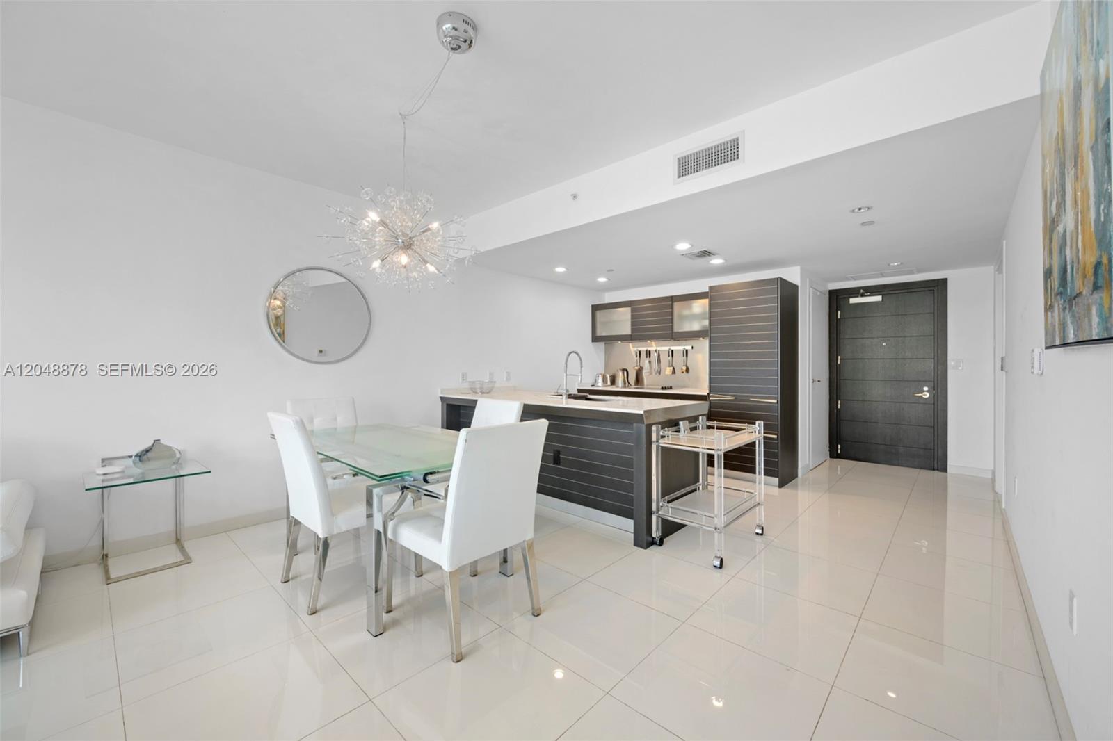 200 Biscayne Boulevard Way # 4314, Miami FL 33131 photo 3