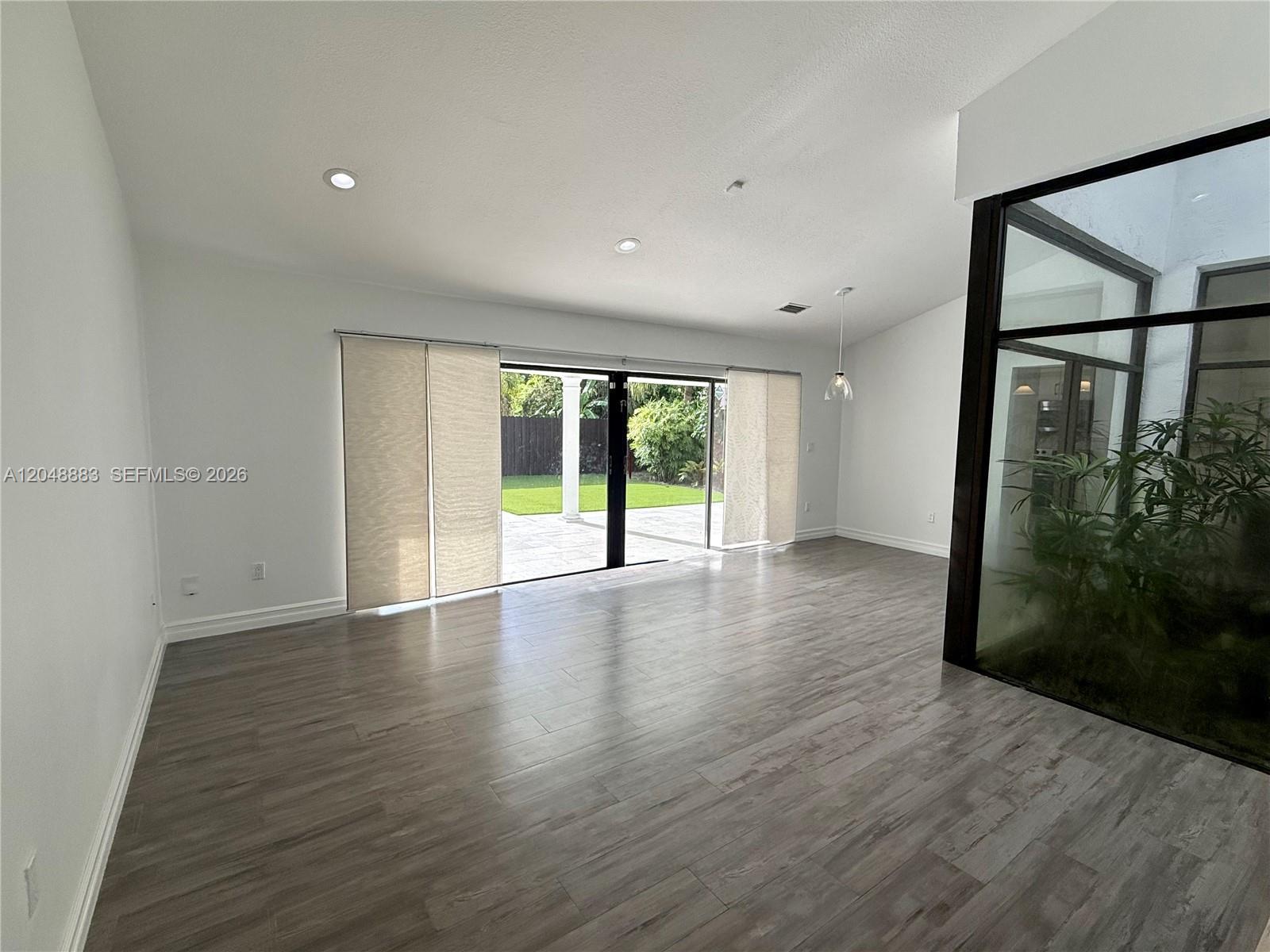 9013 SW 102nd Pl, Miami FL 33176 photo 2