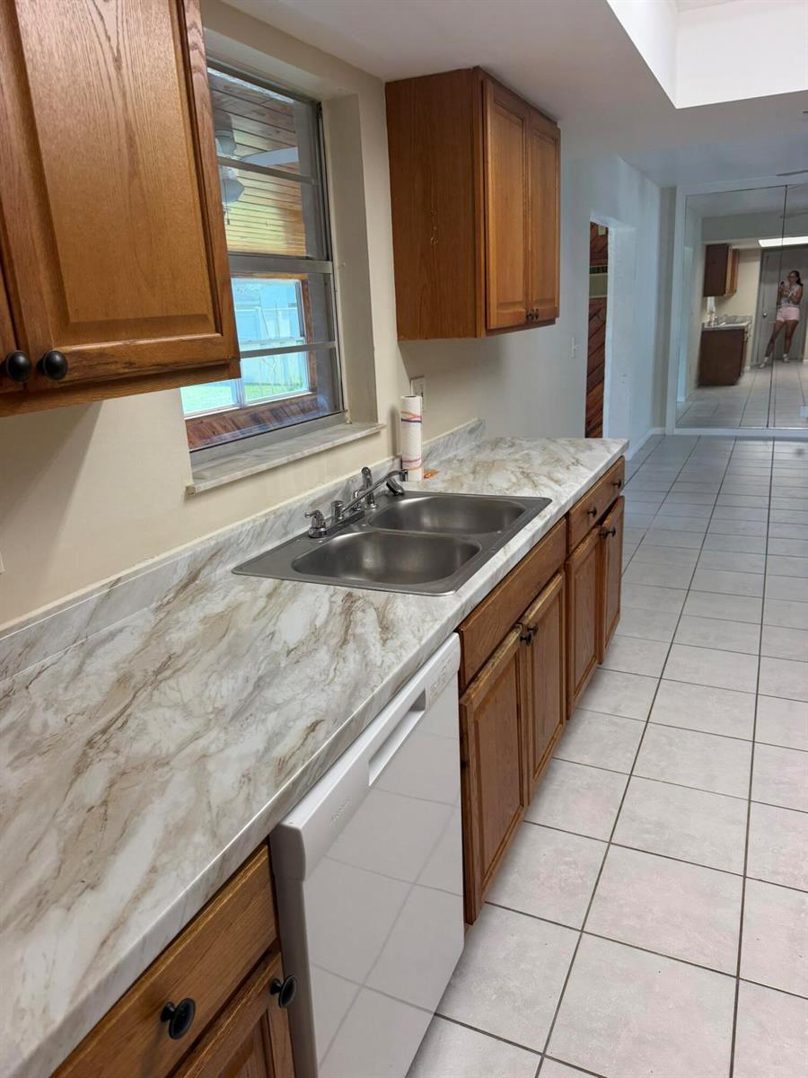 1155 SE Sabina Lane, Port St. Lucie FL 34983 photo 4