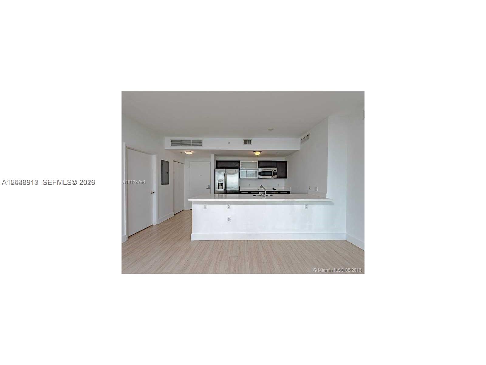 90 SW 3rd St # 2609, Miami FL 33130 photo 2