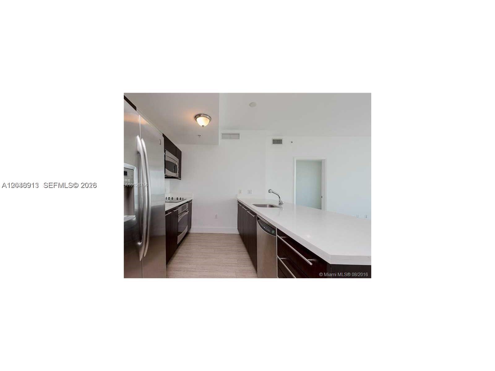 90 SW 3rd St # 2609, Miami FL 33130 photo 3