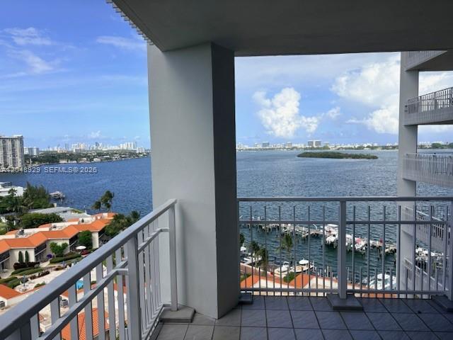 4000 Towerside Ter # 1403, Miami FL 33138 photo 2