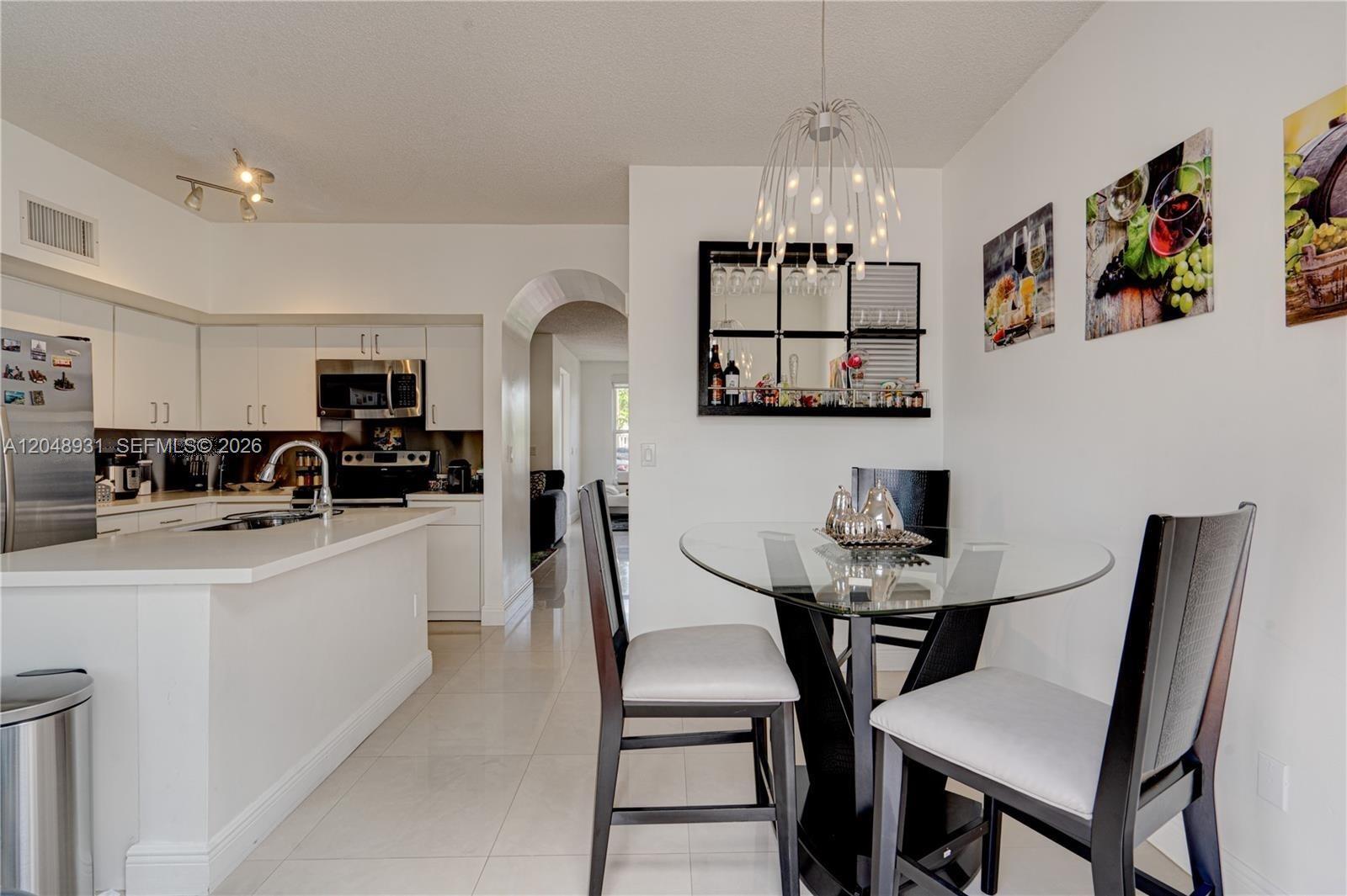 8535 SW 152nd Ave # 204, Miami FL 33193 photo 2