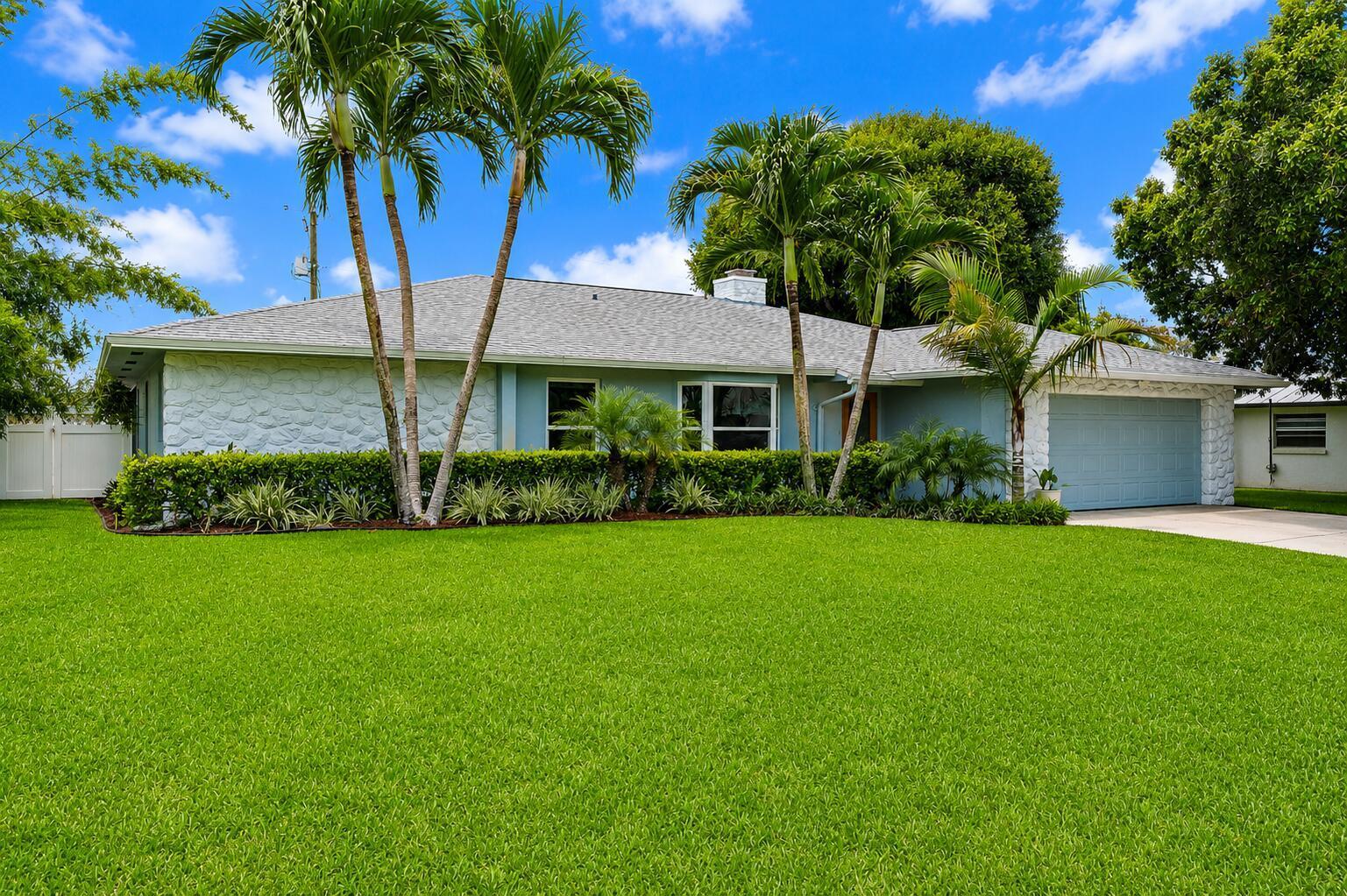 76 Wingo Street, Tequesta FL 33469