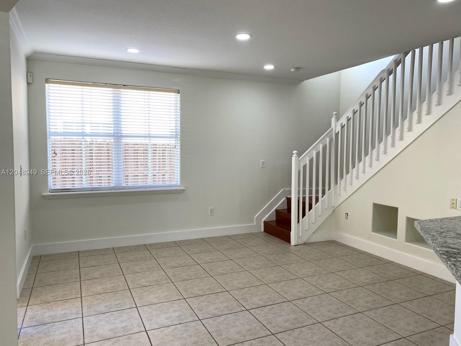 4874 NW 107th Path, Doral FL 33178 photo 4