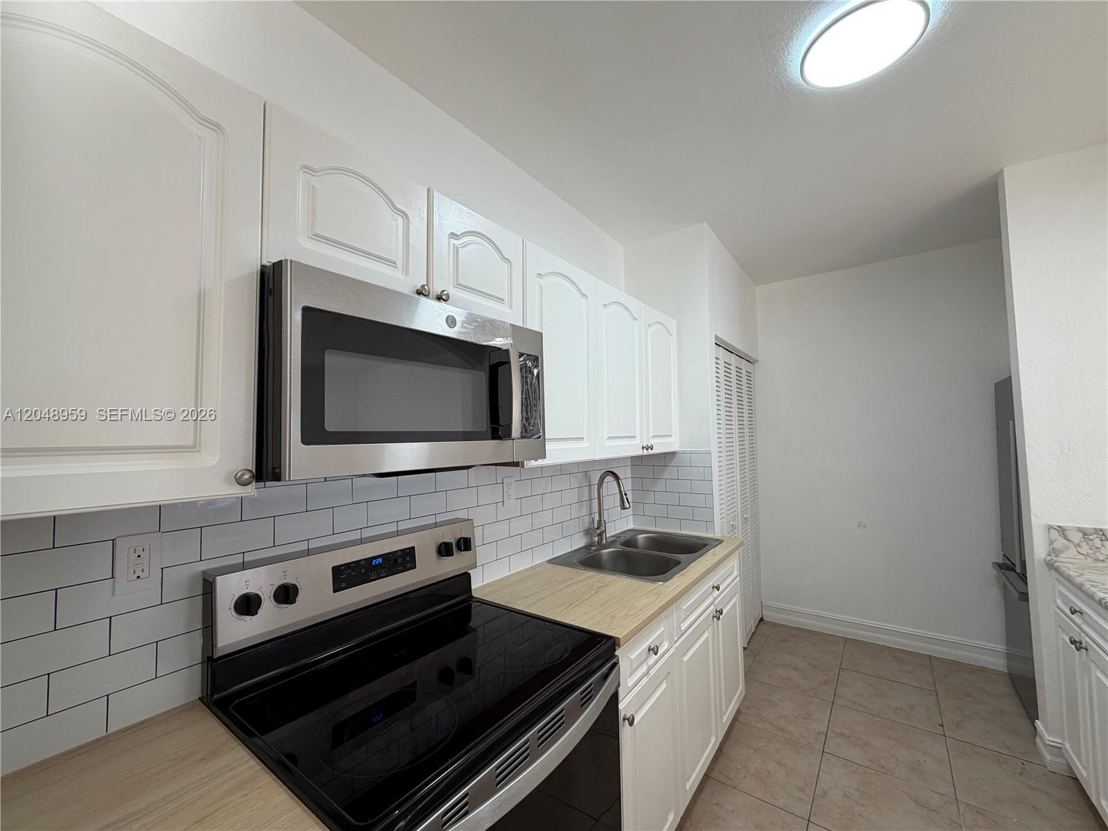 22725 SW 125th Ave # A, Miami FL 33170 photo 2