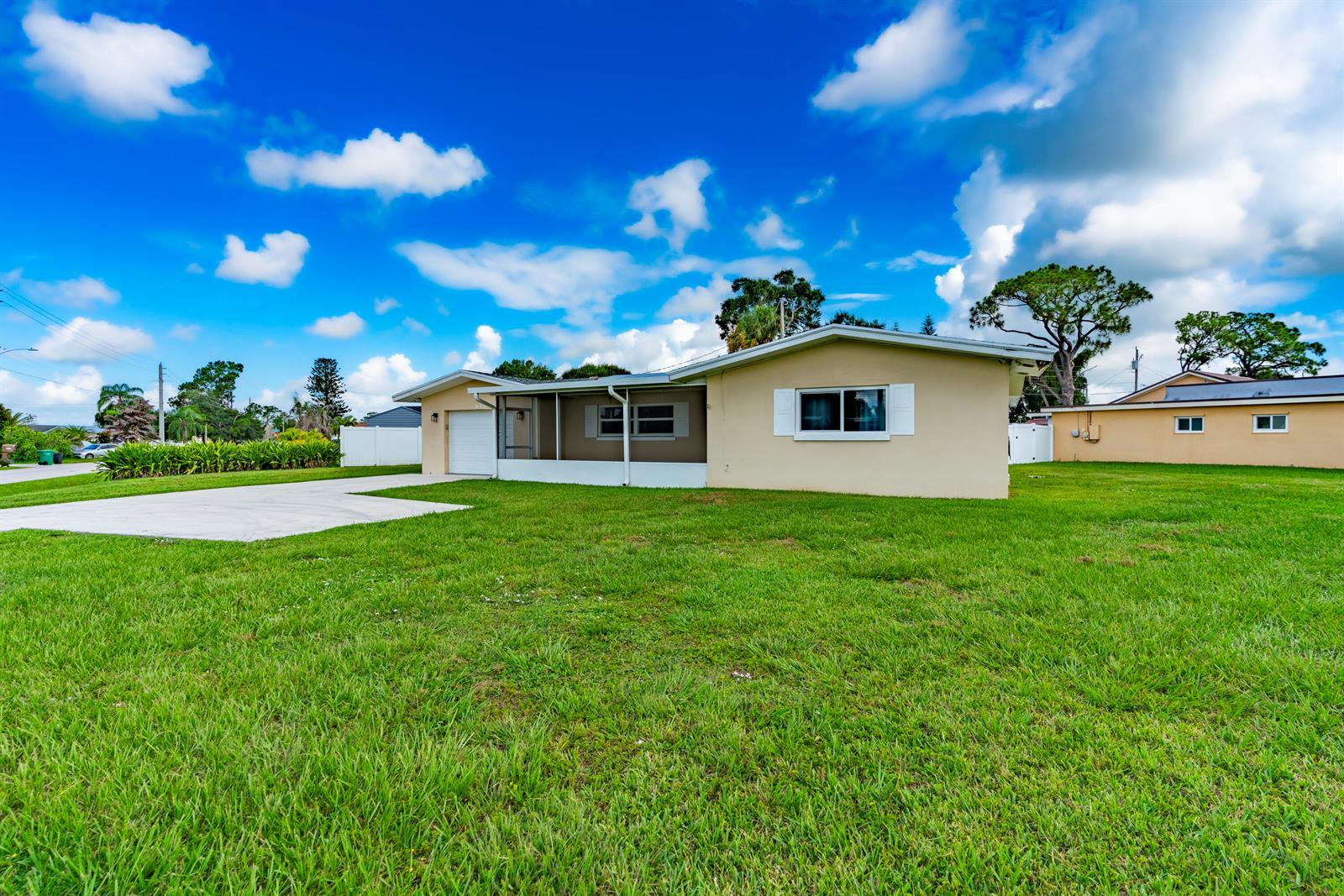 613 Beach Avenue, Port St. Lucie FL 34952 photo 3