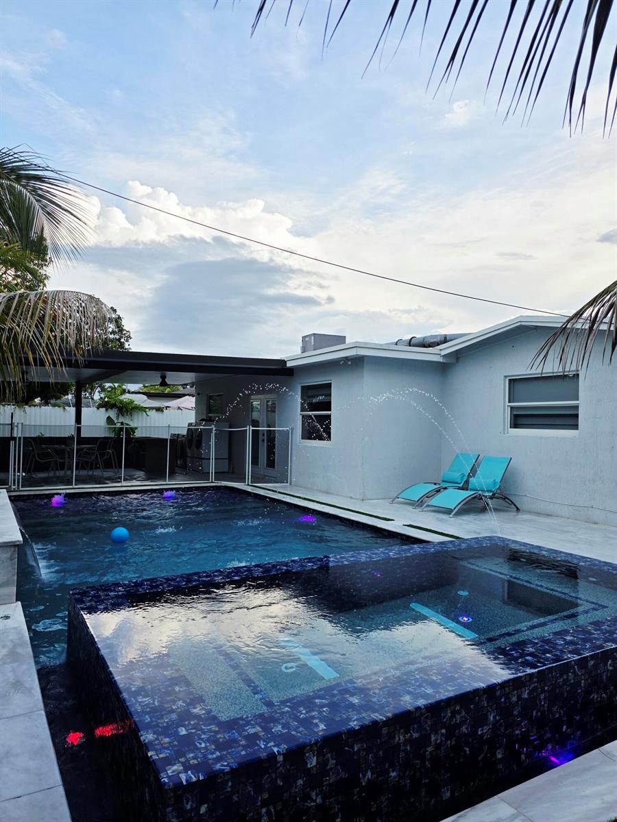 1902 Baythorne Road, West Palm Beach FL 33415