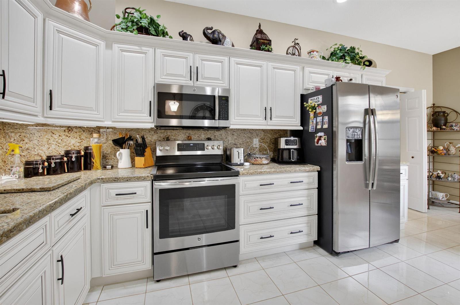 10632 Royal Caribbean Circle, Boynton Beach FL 33437 photo 5