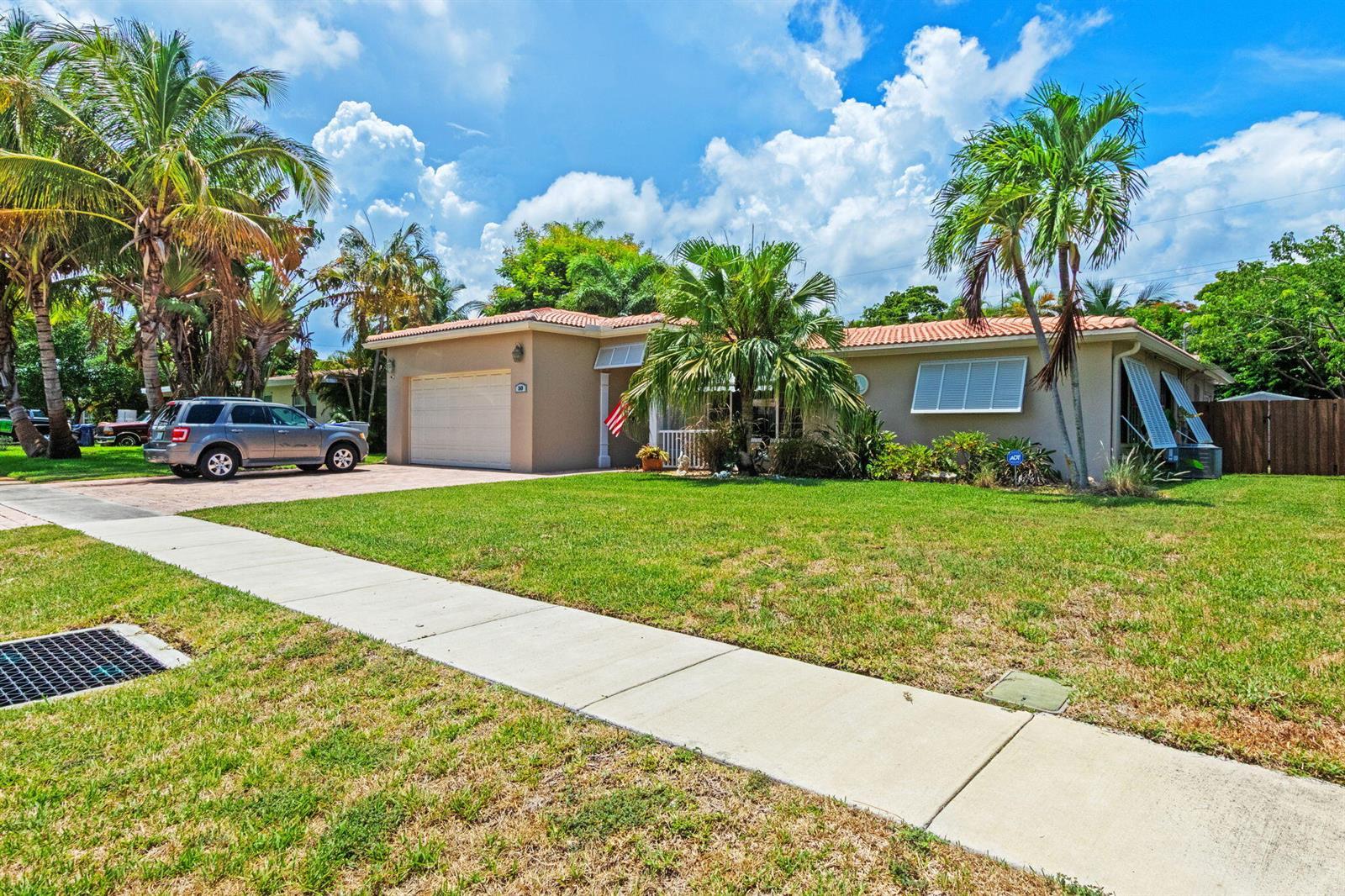 349 SW 14th Court, Pompano Beach FL 33060 photo 2