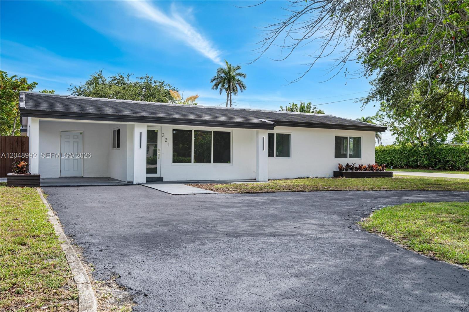 321 NW 36th St, Oakland Park FL 33309 photo 3