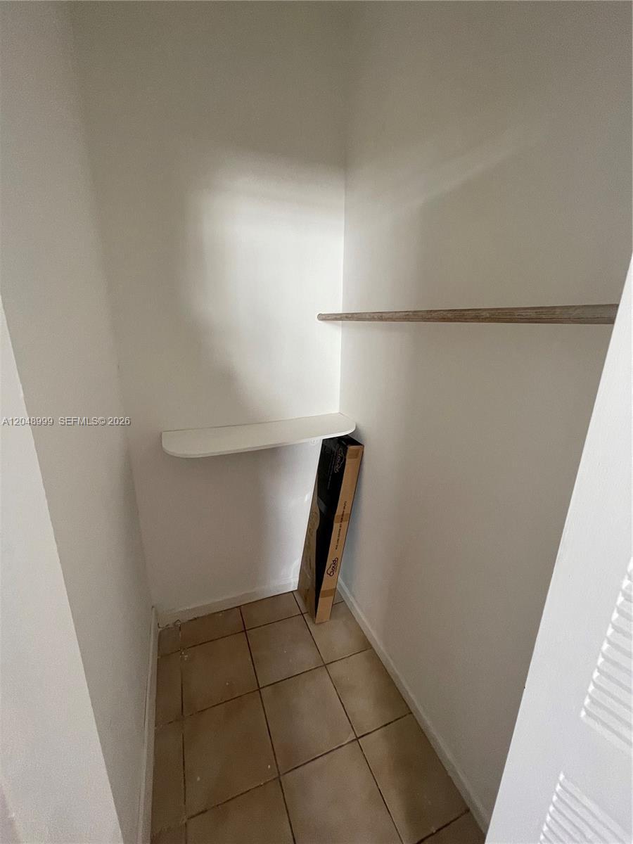 453 SW 19th Rd Rear, Miami FL 33129 photo 5