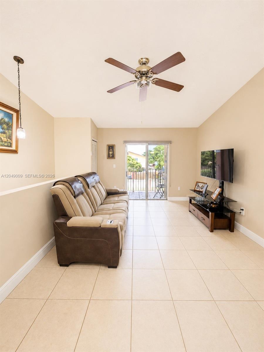 5800 W 18th Ln, Hialeah FL 33012 photo 3
