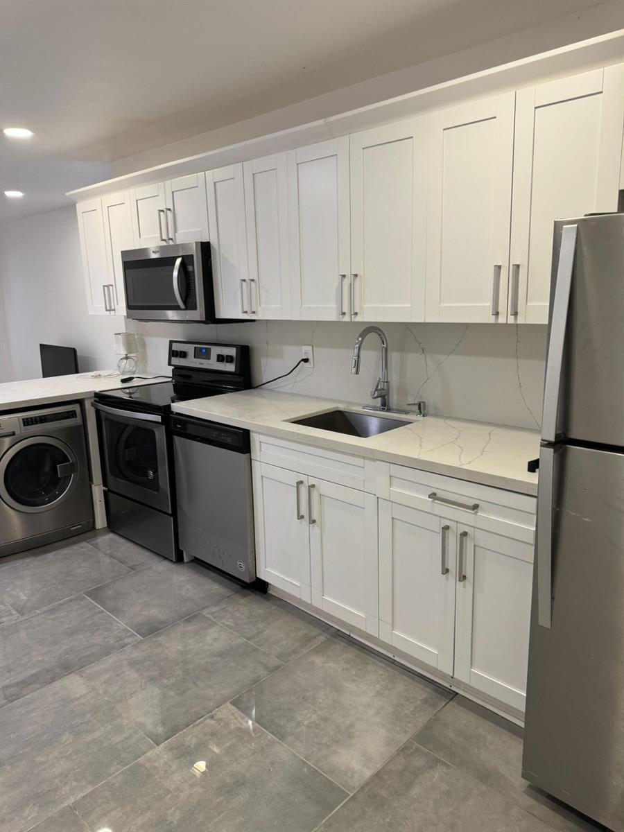3990 SW 51st Street # 3, Dania Beach FL 33312 photo 3