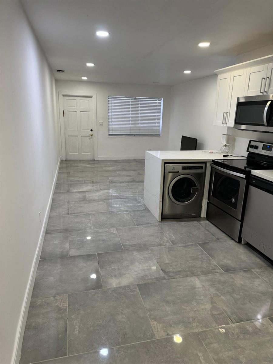 3990 SW 51st Street # 3, Dania Beach FL 33312 photo 5