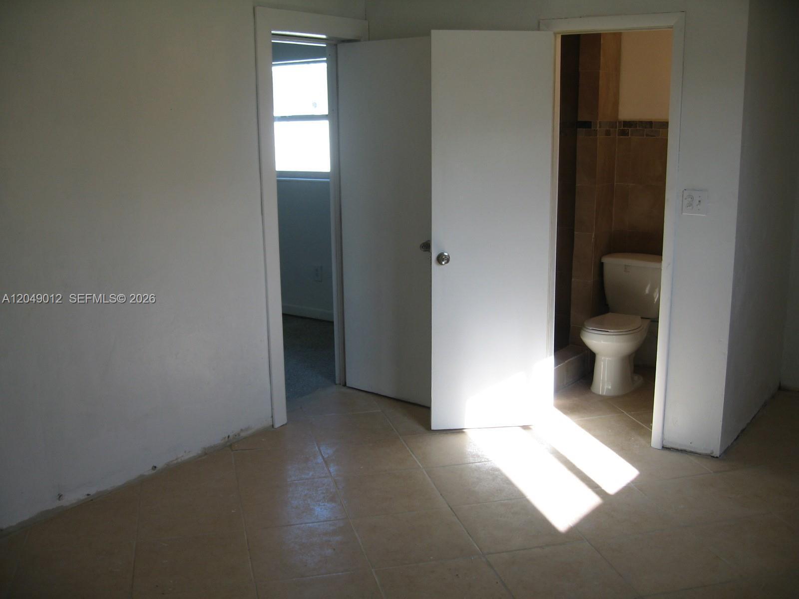 136 NW 14th Way, Dania Beach FL 33004 photo 4