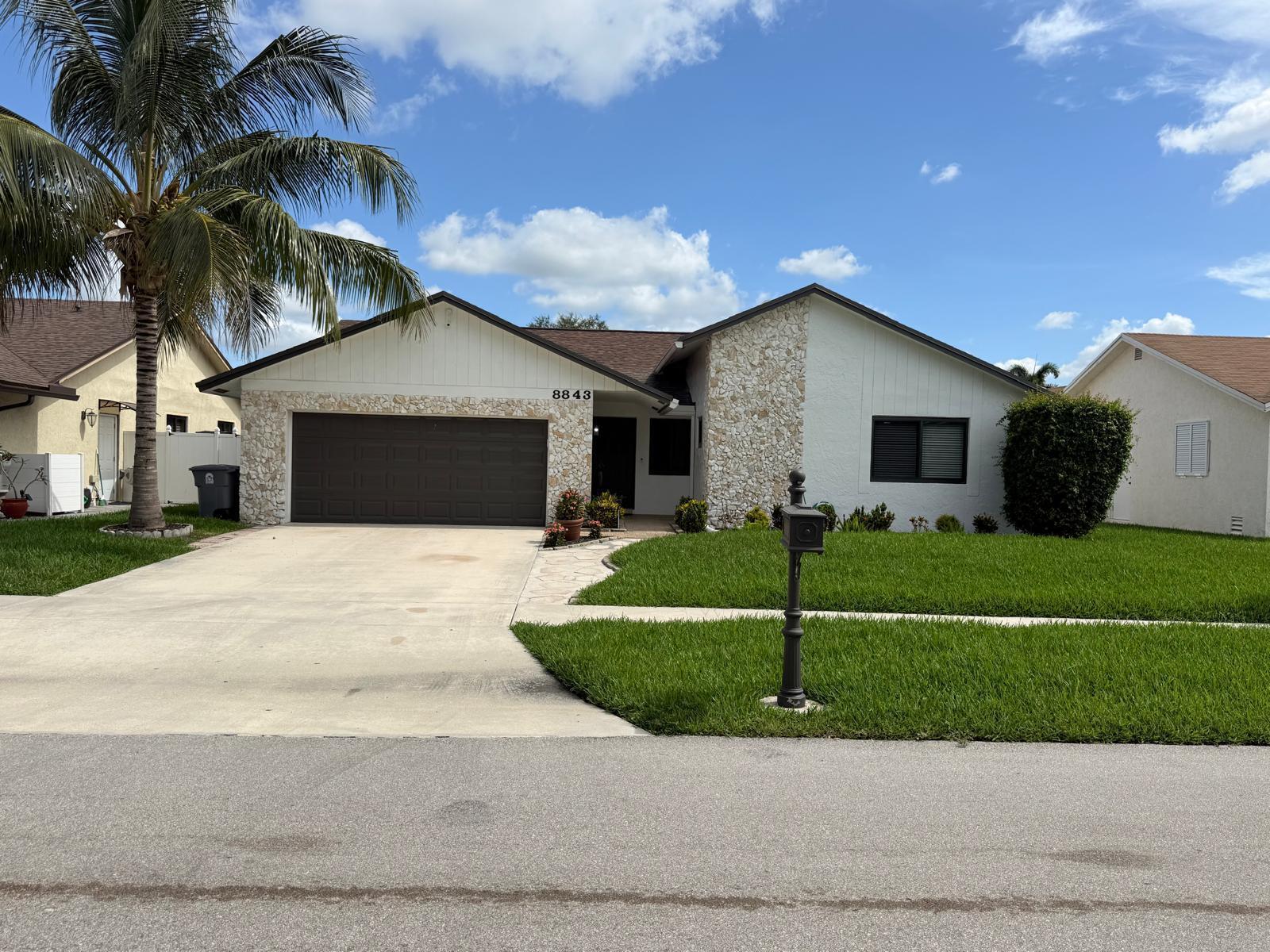 8843 SW 16th Street, Boca Raton FL 33433 photo 2