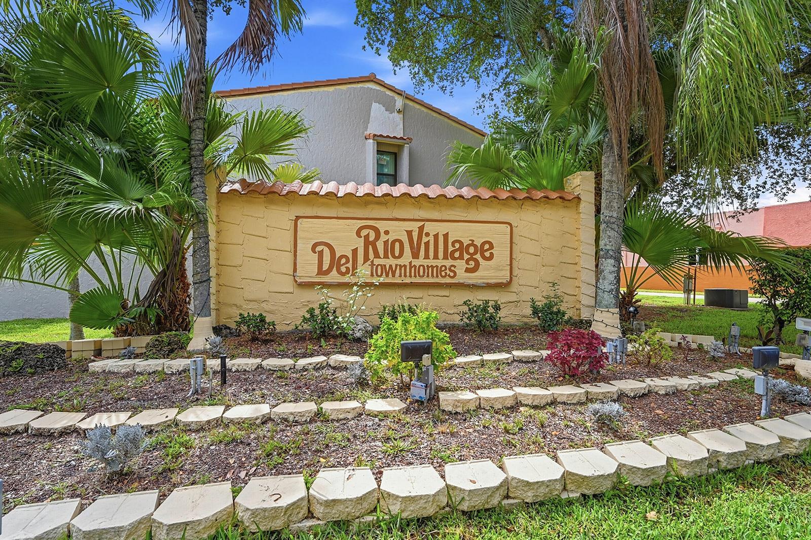 4012 Del Rio Way, Sunrise FL 33351 photo 2