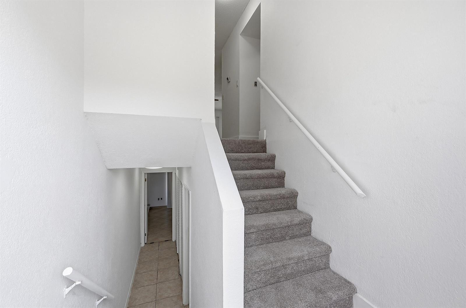 4012 Del Rio Way, Sunrise FL 33351 photo 4