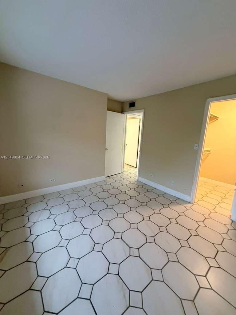 3720 Inverrary Dr # 3L, Lauderhill FL 33319 photo 5