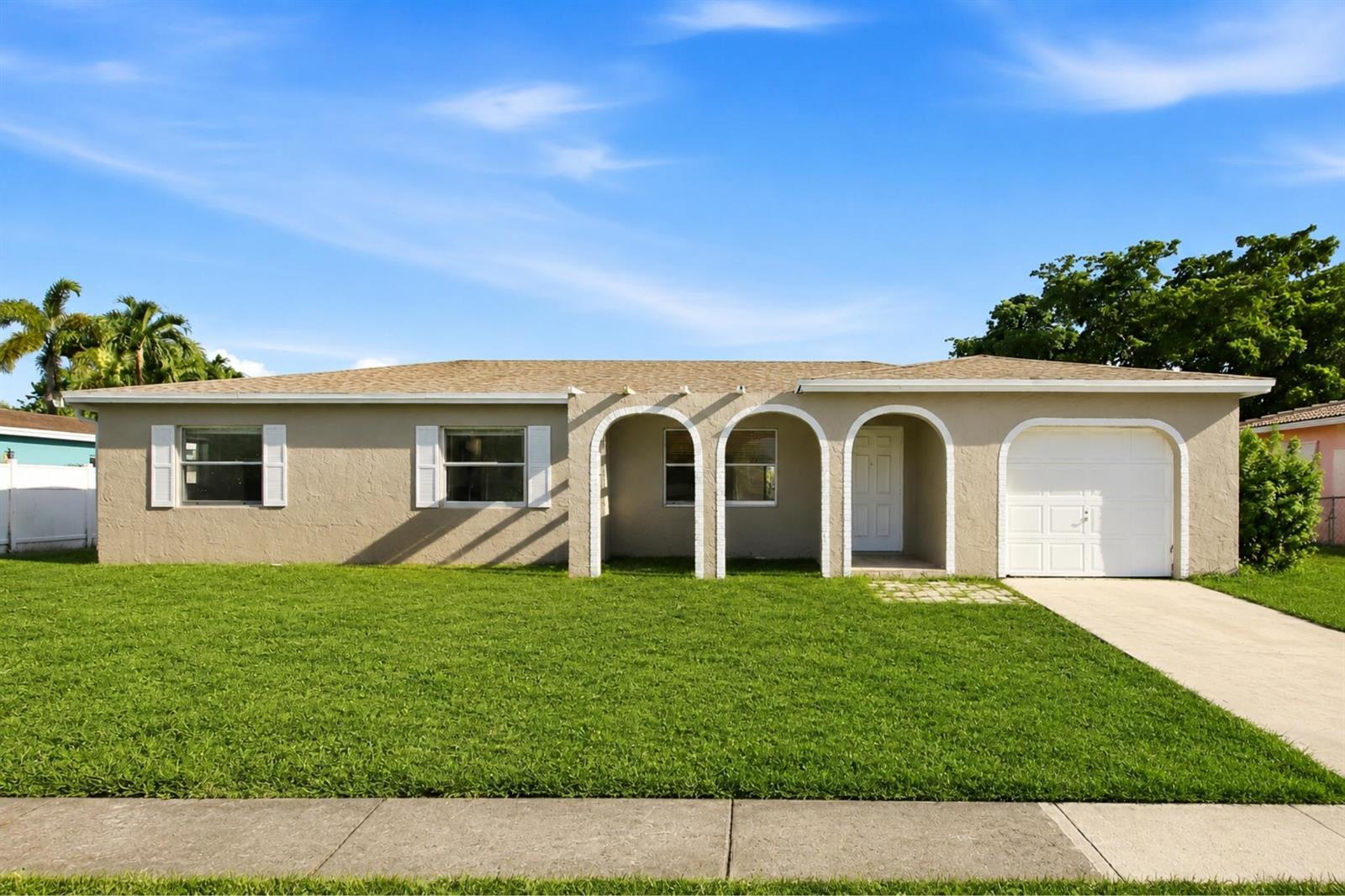 10894 Granite Street, Boca Raton FL 33428 photo 2