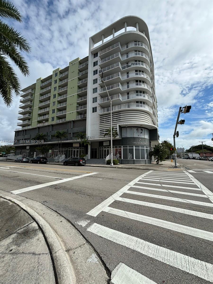 219 NW 12th Ave # 911, Miami FL 33128