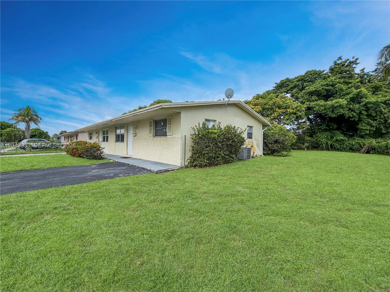 1725 NW 54th Ter # 1725, Lauderhill FL 33313 photo 3