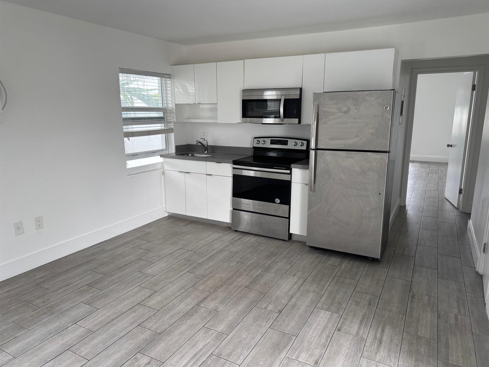 7910 Abbott Avenue # 6, Miami Beach FL 33141 photo 3