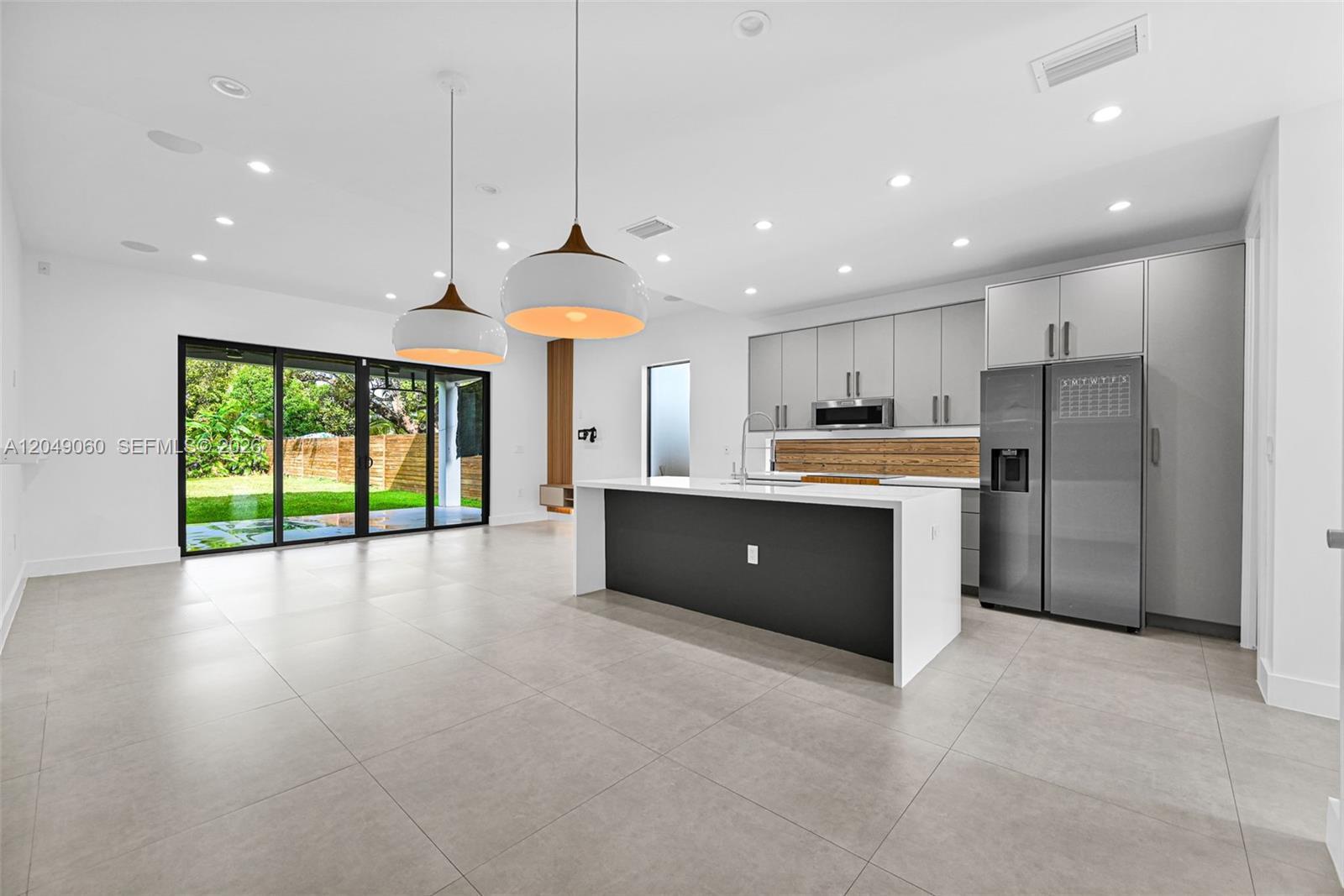 8871 SW 28th St, Miami FL 33165 photo 5
