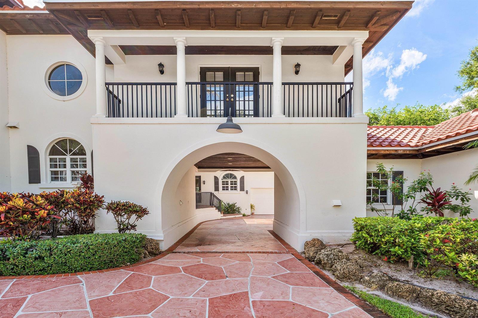 2 Firestone Circle, West Palm Beach FL 33401 photo 3